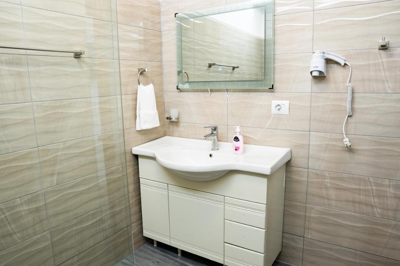 Alsara Guesthouse Gjirokastra Zewnętrze zdjęcie